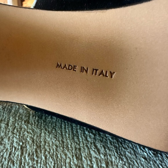 Salvatore Ferragamo size 8 Black suede Peep-Toe Heels - Picture 7 of 10